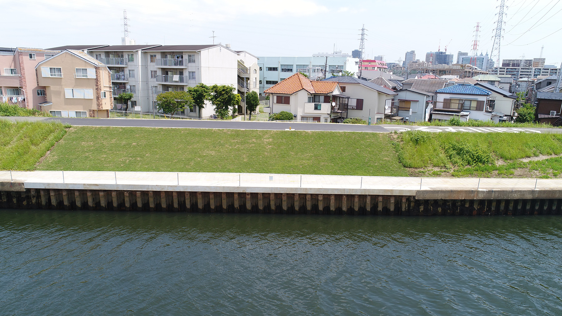 H30鶴見川水管橋左岸橋台撤去工事