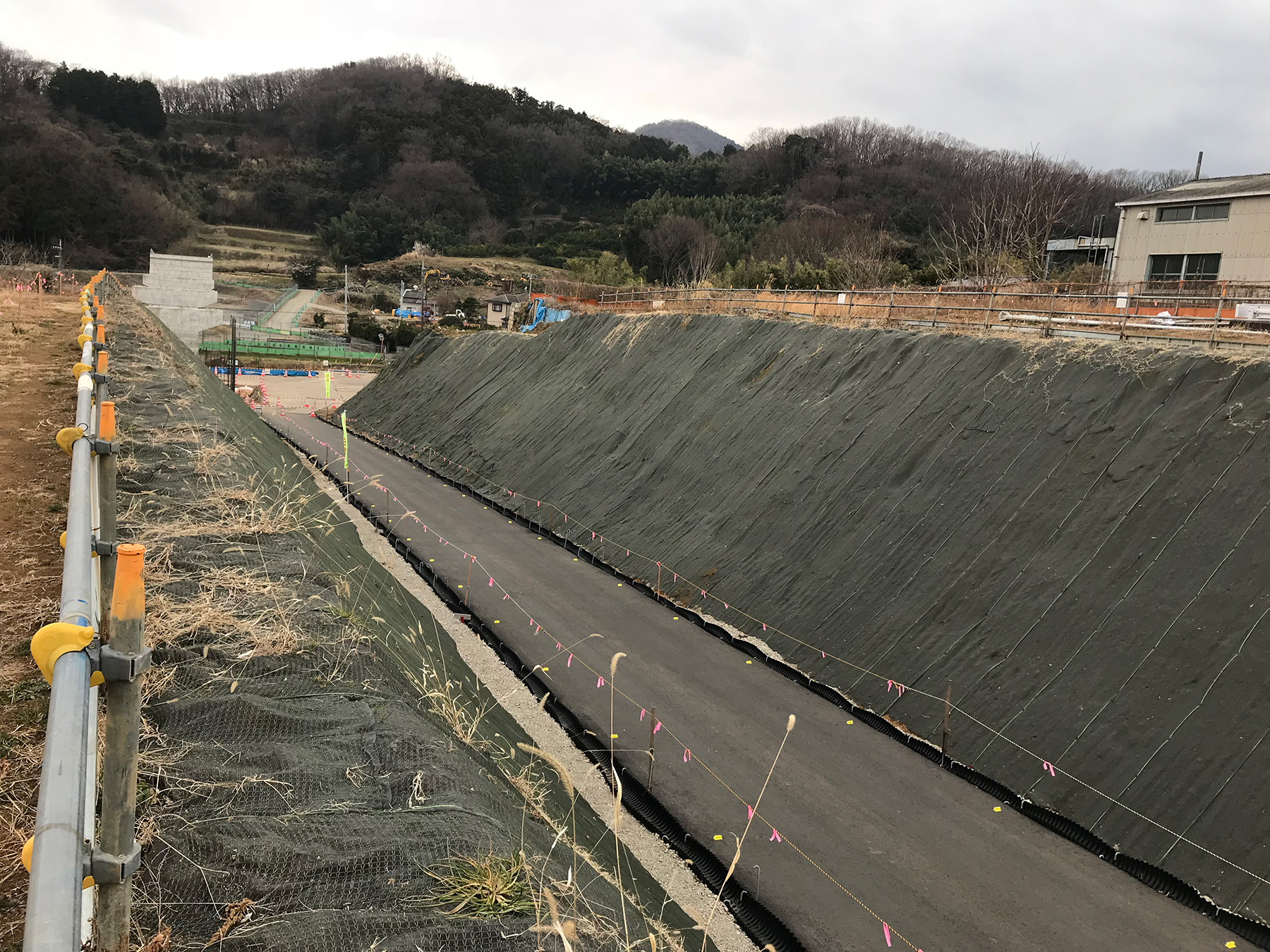 厚木秦野道路鈴川橋下部（その2）他工事