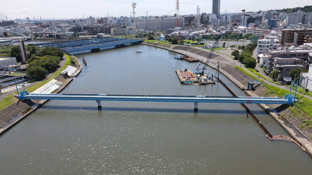 R03鶴見川右岸下末吉護岸改良工事工事写真