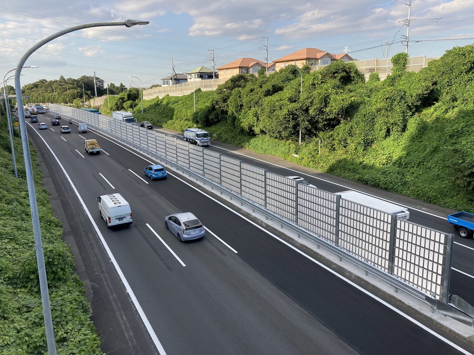 保土ケ谷バイパスにおける環境対策工事